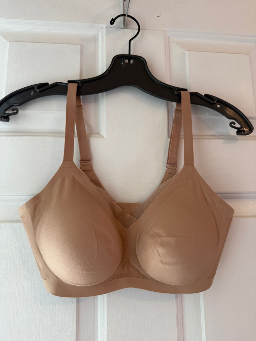 Women’s Honeylove CrossOver Bra, Nude, size 34 B/C